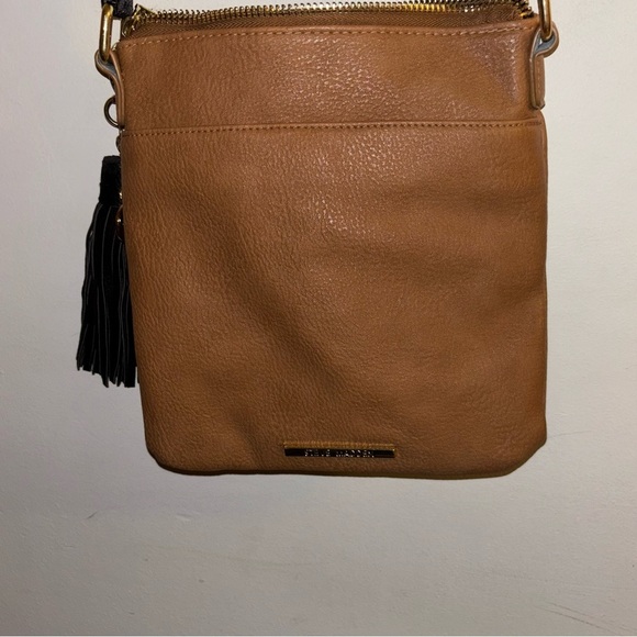 Steve Madden BGlamm Crossbody Bag - Picture 7 of 11